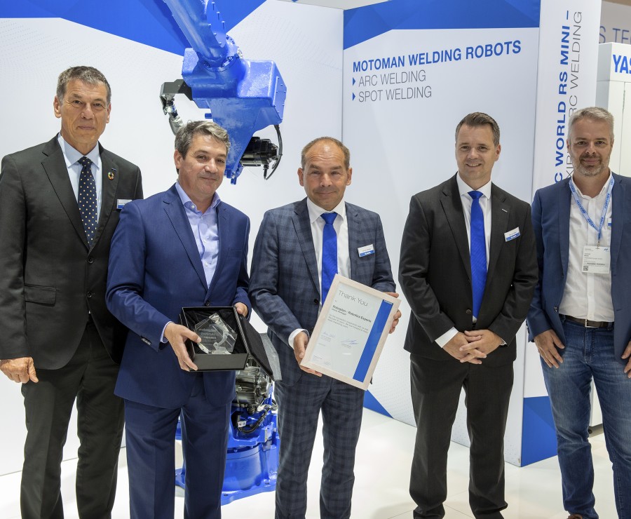 Roboplan célèbre 30 ans de Yaskawa au Portugal