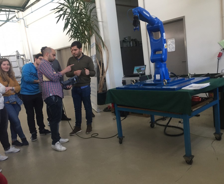 Roboplan realiza workshop no IPV